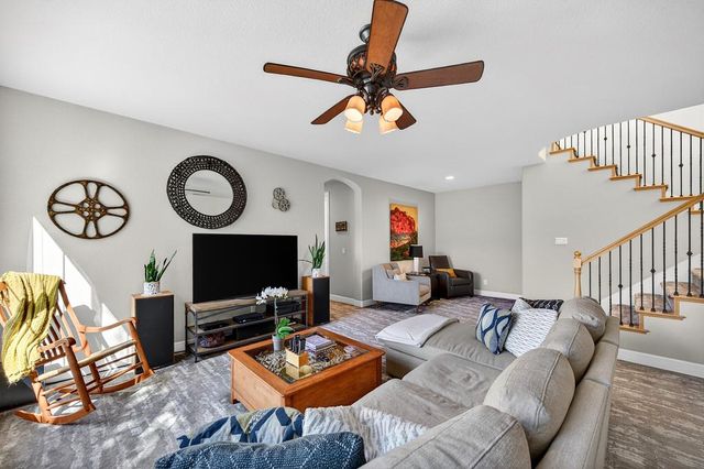 2016 Petruchio Way, Roseville, CA 95661