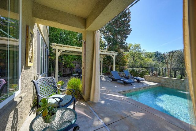 2016 Petruchio Way, Roseville, CA 95661