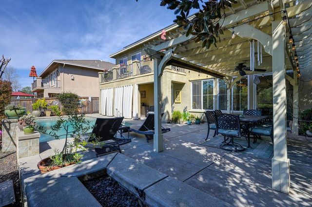2016 Petruchio Way, Roseville, CA 95661
