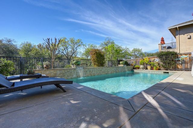 2016 Petruchio Way, Roseville, CA 95661