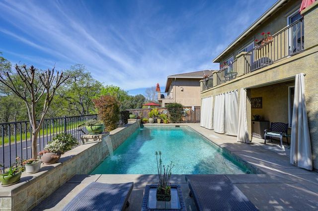 2016 Petruchio Way, Roseville, CA 95661