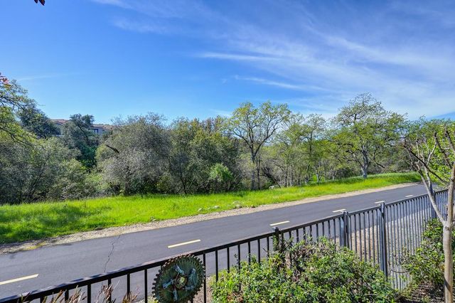 2016 Petruchio Way, Roseville, CA 95661