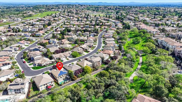 2016 Petruchio Way, Roseville, CA 95661