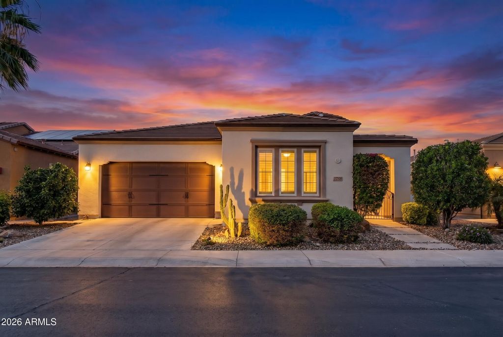 1758 E HESPERUS Way, Queen Creek, AZ 85140 — photo 2