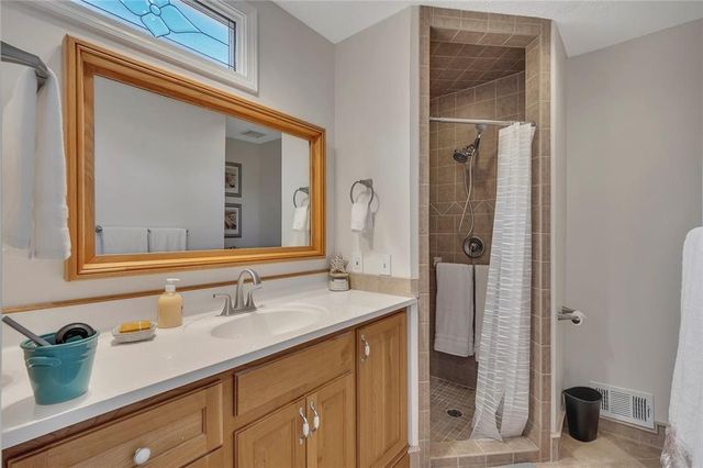 999 Malibu Drive, Marietta, GA 30066