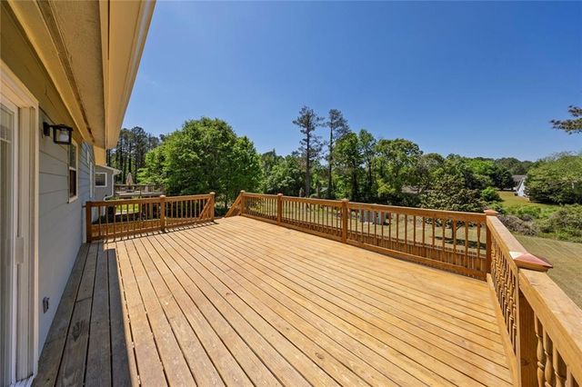 999 Malibu Drive, Marietta, GA 30066