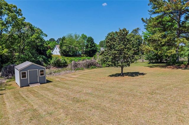 999 Malibu Drive, Marietta, GA 30066