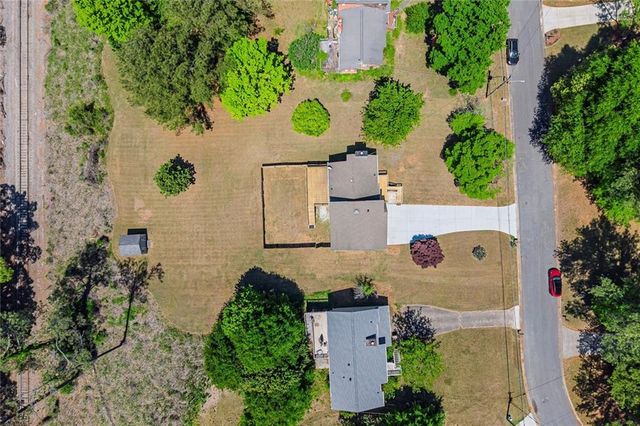 999 Malibu Drive, Marietta, GA 30066