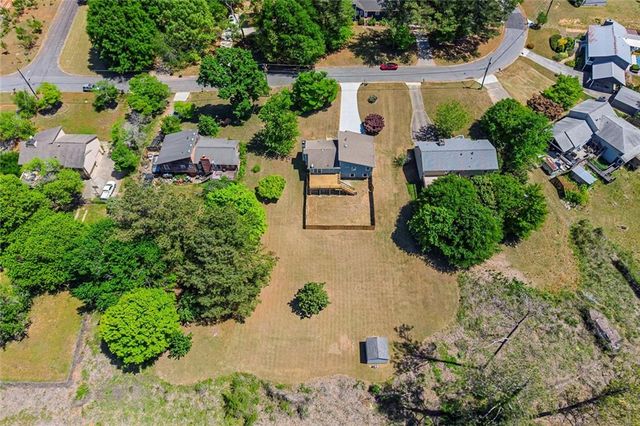 999 Malibu Drive, Marietta, GA 30066