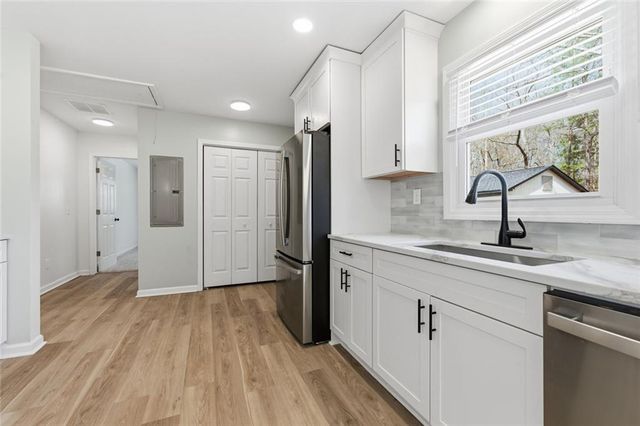 236 Forkwood Way, Powder Springs, GA 30127