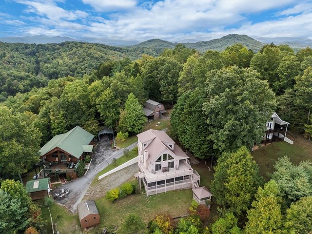 125 Mountain Overlook Drive, Murphy, NC 28906