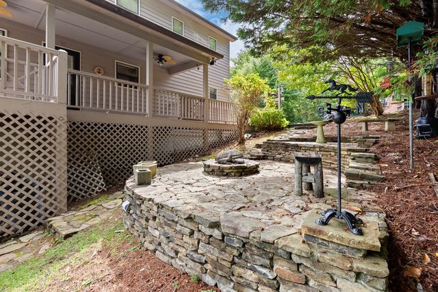 125 Mountain Overlook Drive, Murphy, NC 28906