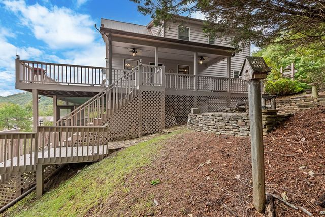 125 Mountain Overlook Drive, Murphy, NC 28906