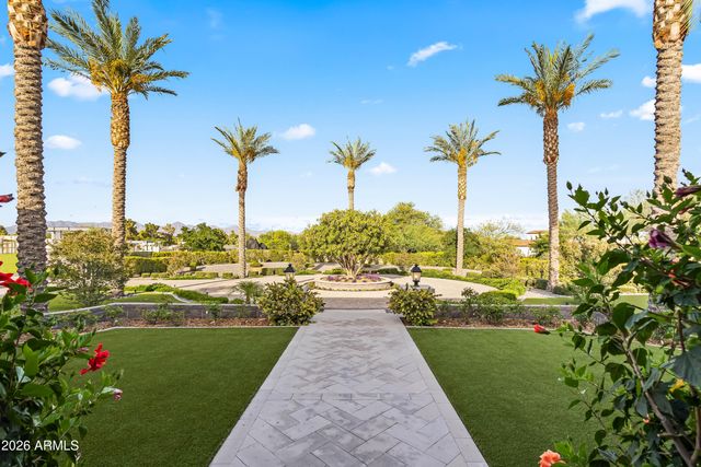 7970 N IRONWOOD Drive, Paradise Valley, AZ 85253