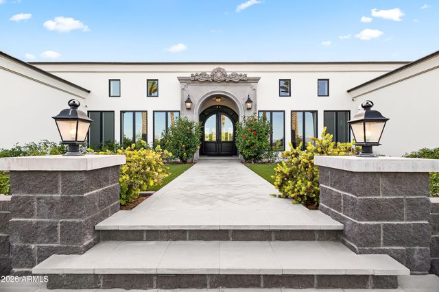 7970 N IRONWOOD Drive, Paradise Valley, AZ 85253