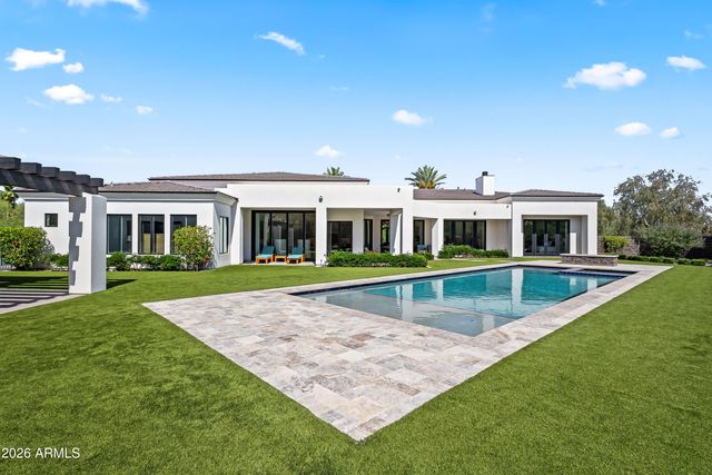 7970 N IRONWOOD Drive, Paradise Valley, AZ 85253