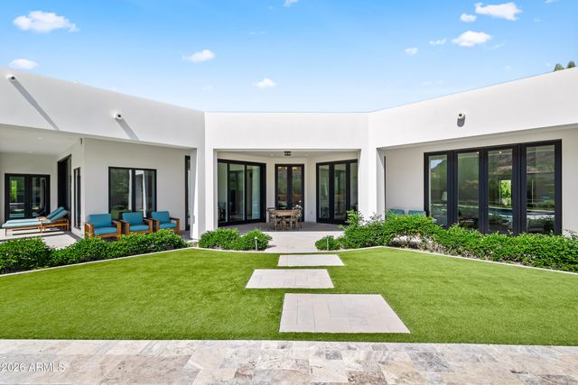 7970 N IRONWOOD Drive, Paradise Valley, AZ 85253