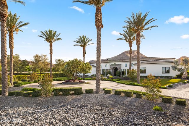 7970 N IRONWOOD Drive, Paradise Valley, AZ 85253