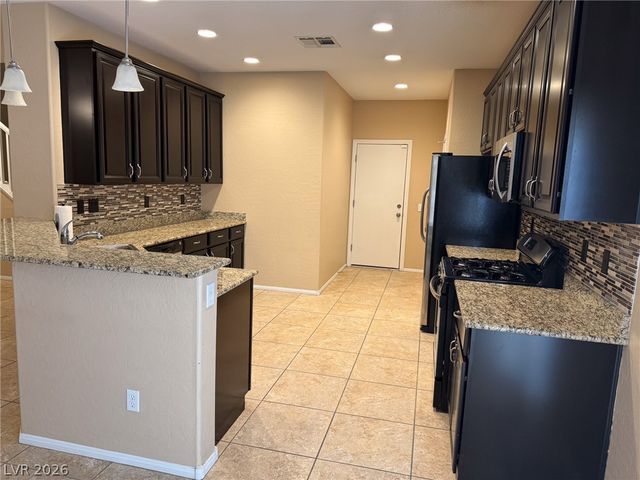 9874 Hearthfire Street, Las Vegas, NV 89178