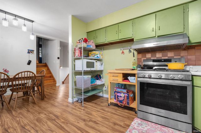 20450 Pearl Street, South Bend, IN 46614