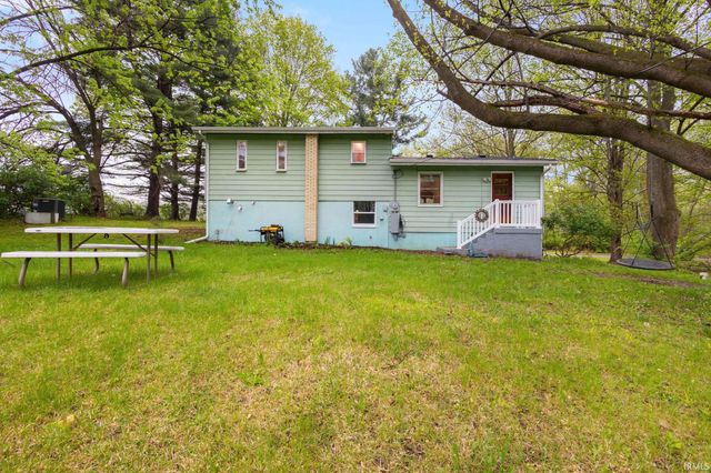 20450 Pearl Street, South Bend, IN 46614