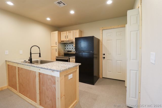 708 E 46th Street N, Tulsa, OK 74106