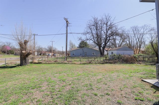 708 E 46th Street N, Tulsa, OK 74106