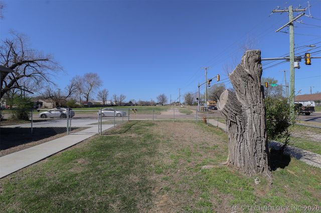 708 E 46th Street N, Tulsa, OK 74106