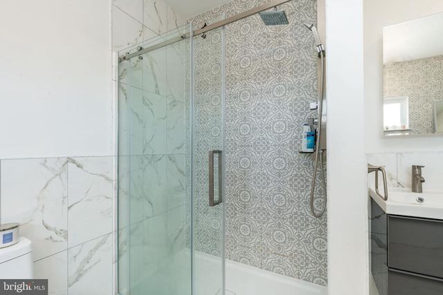 2147 CROSS ST, Philadelphia, PA 19146