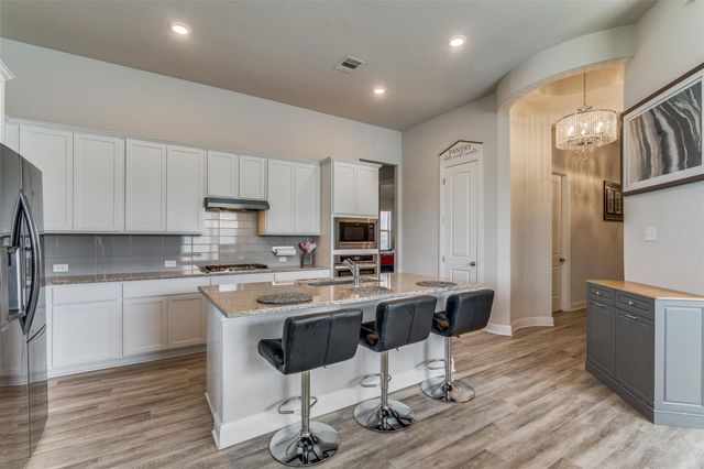 151 Periwinkle LN, Bastrop, TX 78602