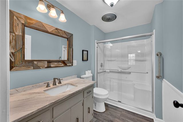 609 Robinson Bridge Road, Central, SC 29630