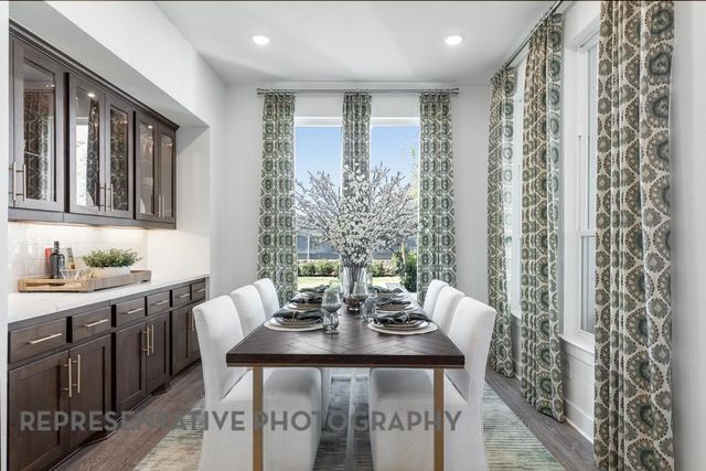 7820 Winterbloom Way, Fort Worth, TX 76123