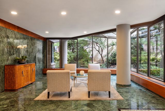 309 E 49th St Apt 19B, New York City, NY 10017