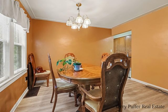 1187 Washington Avenue, Muskegon, MI 49441
