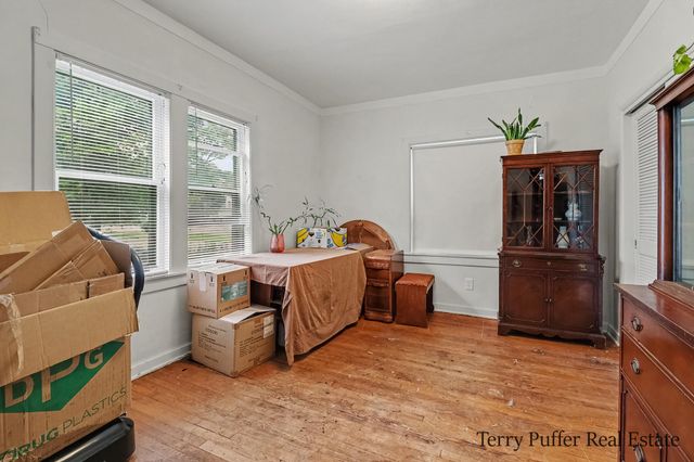 1187 Washington Avenue, Muskegon, MI 49441