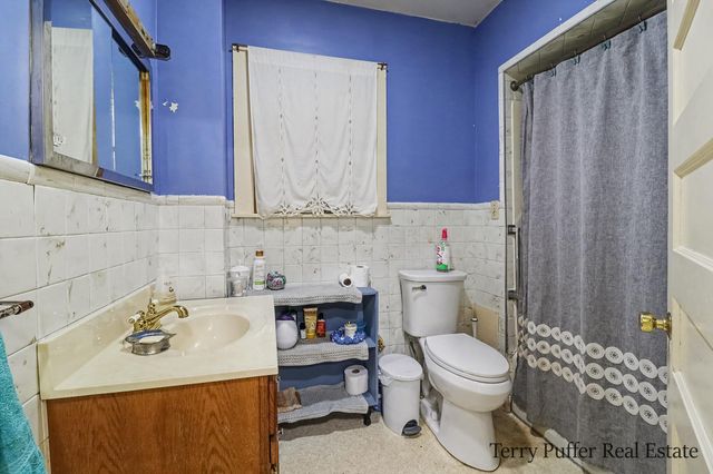 1187 Washington Avenue, Muskegon, MI 49441