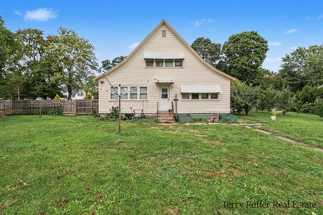 1187 Washington Avenue, Muskegon, MI 49441