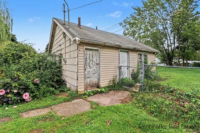 1187 Washington Avenue, Muskegon, MI 49441