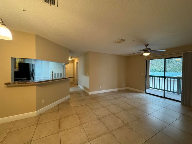 7667 N Wickham Road 1213, Melbourne, FL 32940