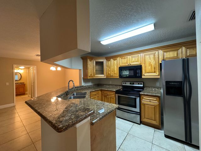 7667 N Wickham Road 1213, Melbourne, FL 32940