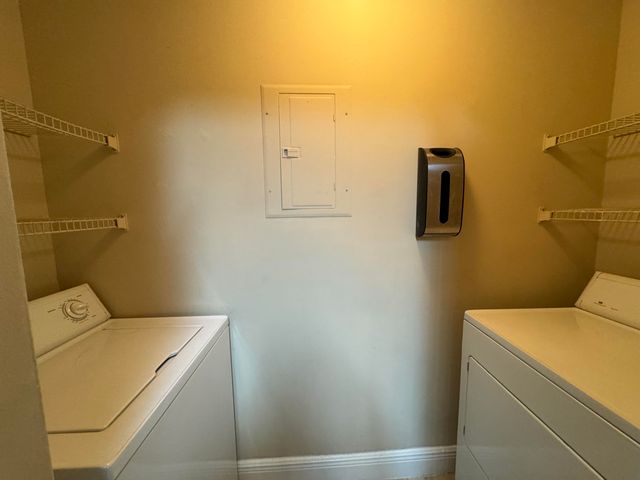 7667 N Wickham Road 1213, Melbourne, FL 32940