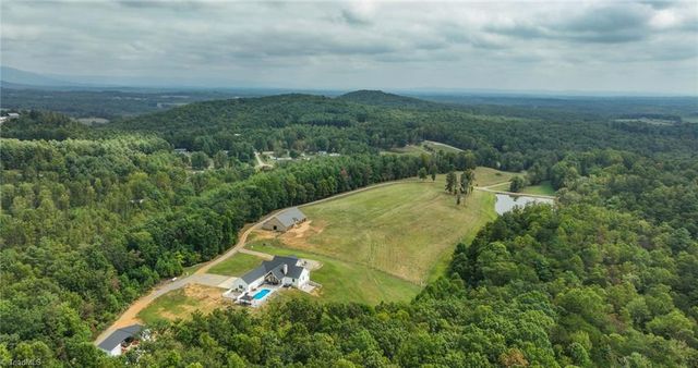 204 Violet Ridge Trail, Lowgap, NC 27024