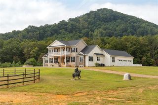 204 Violet Ridge Trail, Lowgap, NC 27024