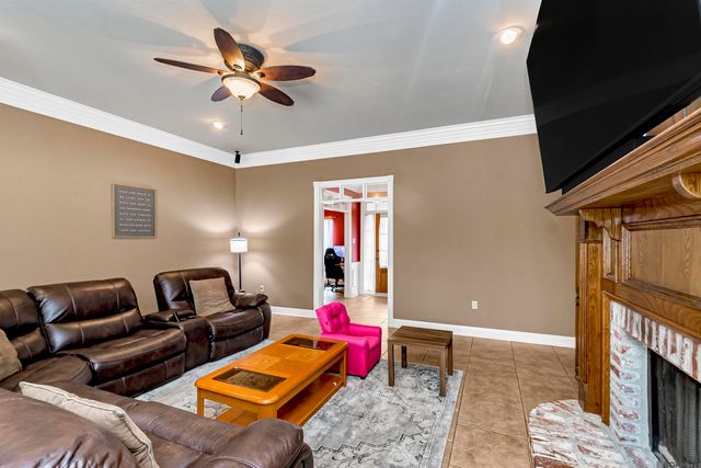 17831 General Forrest Ave, Baton Rouge, LA 70817