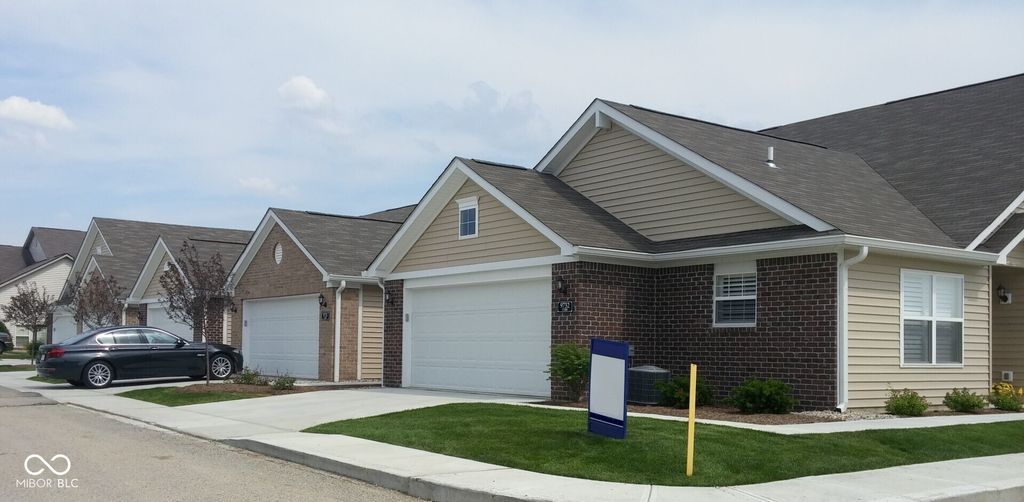 11504 Grassy Court 100, Fishers, IN 46037