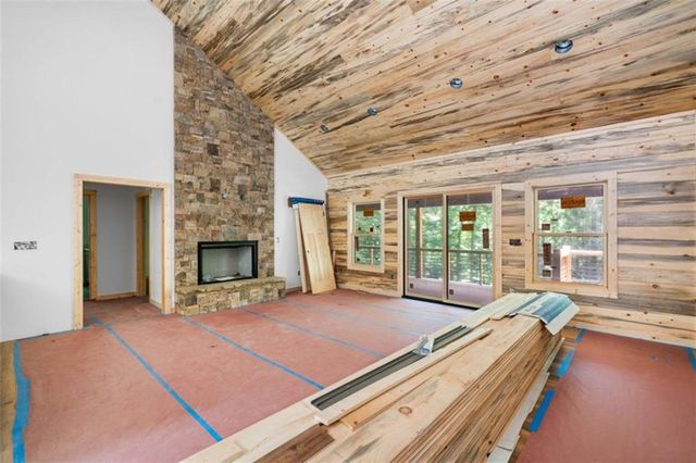 641 Bryant Farm Lane, Ellijay, GA 30540