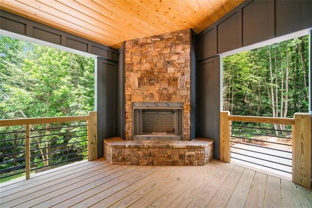 641 Bryant Farm Lane, Ellijay, GA 30540