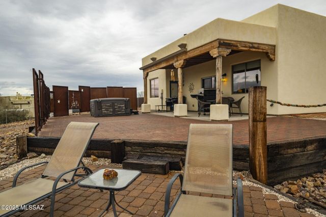 1627 E Goldenrod Lane, Benson, AZ 85602