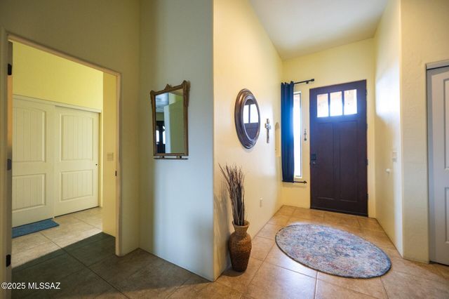1627 E Goldenrod Lane, Benson, AZ 85602