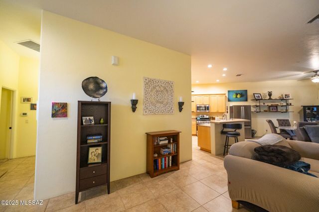 1627 E Goldenrod Lane, Benson, AZ 85602